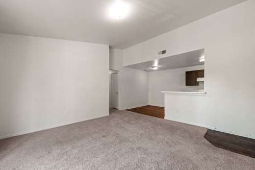 texas-state-Apartment-Building-18830416